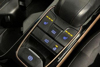 HYUNDAI IONIQ 28kWh Premium Hatchback 5dr Electric Auto (120 ps) Rear View Cam