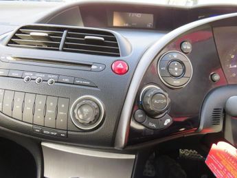 HONDA CIVIC 1.8 i-VTEC ES Hatchback 5dr Petrol i-Shift (150 g/km, 138 bhp)