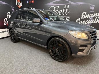 Mercedes M Class 3.0 ML350 V6 BlueTEC Sport SUV 5dr Diesel G-Tronic 4WD Euro 6 (s