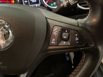 VAUXHALL ASTRA 1.4i Turbo SRi Sports Tourer 5dr Petrol Auto Euro 6 (s/s) (150 p