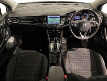 VAUXHALL ASTRA 1.6 CDTi BlueInjection SRi Nav Hatchback 5dr Diesel Auto Euro 6 