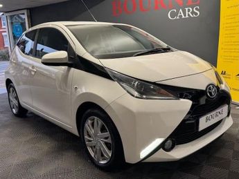 Toyota AYGO 1.0 VVT-i x-pression Hatchback 5dr Petrol Manual Euro 6 (68 ps)