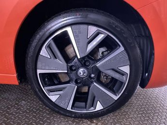 VAUXHALL Corsa Electric 50kWh Elite Nav Hatchback 5dr Electric Auto (7.4Kw Charger) (136