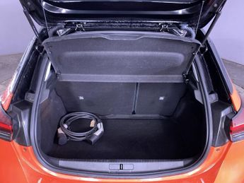 VAUXHALL Corsa Electric 50kWh Elite Nav Hatchback 5dr Electric Auto (7.4Kw Charger) (136