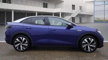 VOLKSWAGEN ID.5 Pro Performance 77kWh Style SUV 5dr Electric Auto (204 ps)