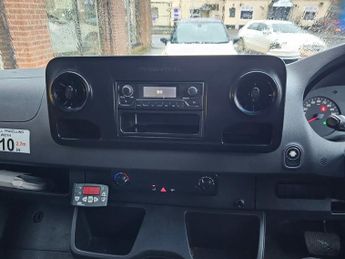 MERCEDES-BENZ SPRINTER 2.1 314 CDI Chassis Cab 2dr Diesel Manual RWD L2 Euro 6 (143 ps)
