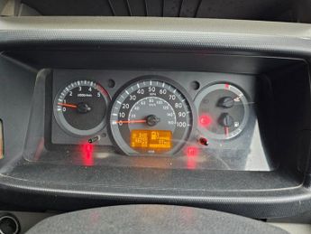 NISSAN CABSTAR 2.5 dCi 34.12 Basic Dropside 2dr Diesel Manual L1 H1 (249 g/km, 