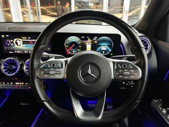 MERCEDES-BENZ GLB **7 SEATS!**1.3 GLB200 AMG Line (Executive) SUV 5dr Petrol 7G-DC