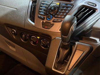 FORD TOURNEO CUSTOM 2.0 310  MSRT VR46 SUPER RARE VAN  Titanium Minibus Double Cab 5