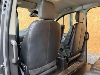 FORD TOURNEO CUSTOM 2.0 310  MSRT VR46 SUPER RARE VAN  Titanium Minibus Double Cab 5