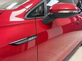 VOLKSWAGEN GOLF 2.0 TDI GTD Hatchback 5dr Diesel DSG Euro 6 (s/s) (200 ps)