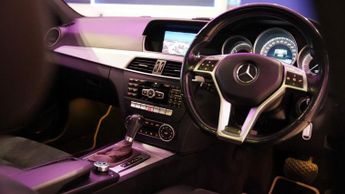 MERCEDES-BENZ C-CLASS 2.1 C220 CDI AMG Sport Edition Saloon 4dr Diesel G-Tronic+ Euro 