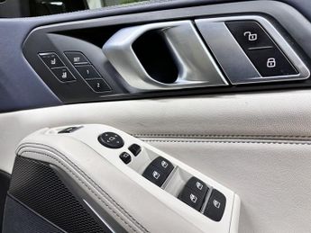 BMW X5 3.0 40d MHT M Sport SUV 5dr Diesel Hybrid Auto xDrive Euro 6 (s/