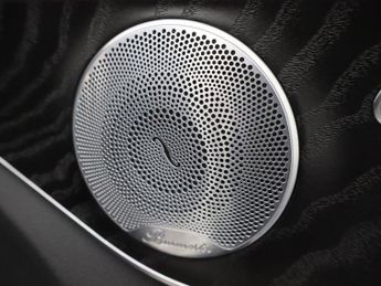 MERCEDES-BENZ C-CLASS 2.0 C300e 13.5kWh AMG Line Night Edition (Premium Plus) Estate 5