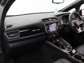 NISSAN LEAF 40kWh N-Connecta Hatchback 5dr Electric Auto (150 ps)