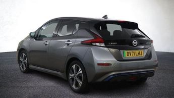 NISSAN LEAF 40kWh N-Connecta Hatchback 5dr Electric Auto (150 ps)