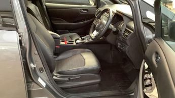 NISSAN LEAF 40kWh N-Connecta Hatchback 5dr Electric Auto (150 ps)