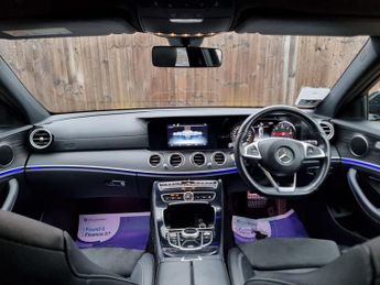 MERCEDES-BENZ E-CLASS 2.0 E220d AMG Line Saloon 4dr Diesel G-Tronic+ Euro 6 (s/s) (194