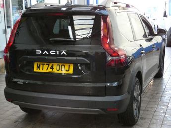 DACIA JOGGER 1.6 Hybrid Expression MPV 5dr Petrol Hybrid Auto Euro 6 (s/s) (1