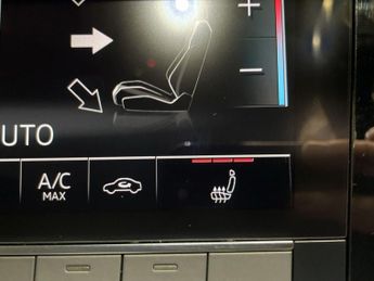 AUDI E-TRON 50 Technik SUV 5dr Electric Auto quattro 71.2kWh (313 ps)