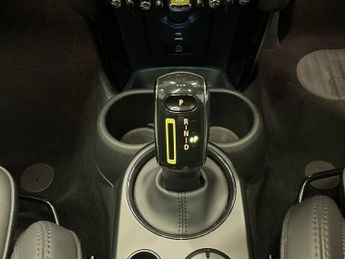 MINI Electric Hatch Cooper SE 32.6kWh Level 3 Hatchback 3dr Electric Auto (184 ps)