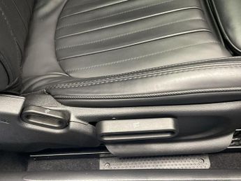 MINI Electric Hatch Cooper SE 32.6kWh Level 3 Hatchback 3dr Electric Auto (184 ps)