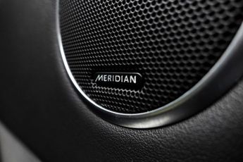 LAND ROVER RANGE ROVER SPORT 3.0 SD V6 HSE SUV 5dr Diesel Auto 4WD Euro 6 (s/s) (306 ps)