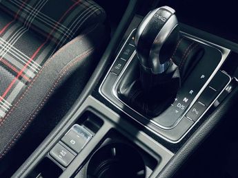 VOLKSWAGEN GOLF 2.0 TSI GTI Performance Hatchback 5dr Petrol DSG Euro 6 (s/s) (2