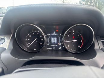LAND ROVER RANGE ROVER EVOQUE 2.0 TD4 SE Tech SUV 5dr Diesel Auto 4WD Euro 6 (s/s) (180 ps)