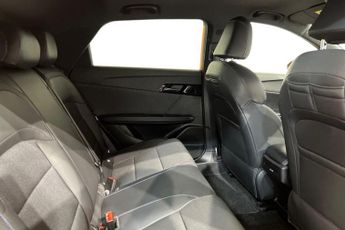 MG MG 4 64kWh Trophy Long Range Hatchback 5dr Electric Auto (203 ps) 360