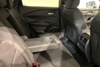 NISSAN QASHQAI 1.3 DIG-T MHEV N-Connecta SUV 5dr Petrol Hybrid XTRON Euro 6 (s/