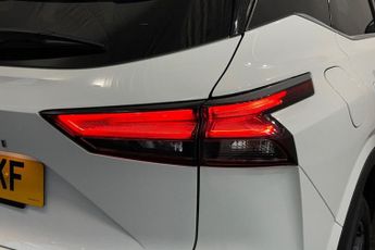 NISSAN QASHQAI 1.3 DIG-T MHEV N-Connecta SUV 5dr Petrol Hybrid XTRON Euro 6 (s/