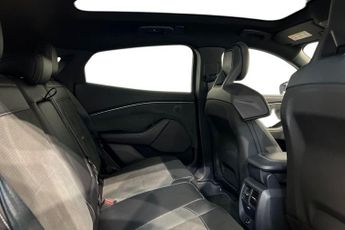 FORD MUSTANG MACH-E Extended Range 91kWh GT SUV 5dr Electric Automatic AWD (487 ps) 
