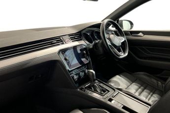 VOLKSWAGEN PASSAT 2.0 TDI EVO R-Line Estate 5dr Diesel DSG Euro 6 (s/s) (150 ps) F