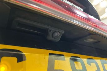 AUDI Q4 E-TRON 40 S line Sportback 5dr Electric Auto 82kWh (204 ps) Rear Parkin