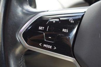 VOLKSWAGEN ID4 ID4 181 Pro Performance 77kWh Life Electric AUTO 204ps REVERSE C