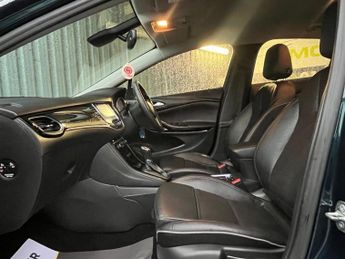 VAUXHALL ASTRA 1.6 CDTi BlueInjection Elite Nav Hatchback 5dr Diesel Auto Euro 