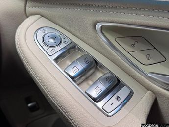 MERCEDES-BENZ C-CLASS 2.1 C250 BlueTEC Sport Saloon 4dr Diesel G-Tronic+ Euro 6 (s/s) 