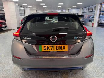 NISSAN LEAF 40kWh Acenta Hatchback 5dr Electric Auto (150 ps)