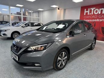 NISSAN LEAF 40kWh Acenta Hatchback 5dr Electric Auto (150 ps)