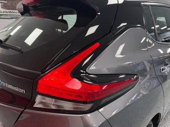 NISSAN LEAF 40kWh Acenta Hatchback 5dr Electric Auto (150 ps)