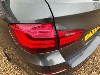 BMW 5 SERIES 2.0 520d M Sport Touring 5dr Diesel Auto Euro 6 (s/s) (190 ps)