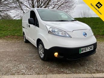 Nissan NV200 Acenta Panel Van 5dr Electric Auto SWB (Rapid Plus) (109 ps)