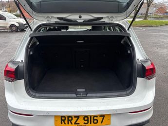 VOLKSWAGEN GOLF 1.5 eTSI MHEV Life Hatchback 5dr Petrol Hybrid DSG Euro 6 (s/s) 