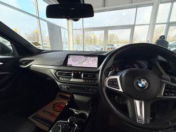 BMW 2 SERIES GRAN COUPE 2.0 220d M Sport Saloon 4dr Diesel Auto Euro 6 (s/s) (190 ps) 1 