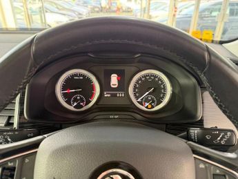 SKODA KODIAQ *7 SEATS!* 1.5 TSI ACT Edition SUV 5dr Petrol DSG Euro 6 (s/s) (