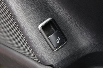 MERCEDES-BENZ GLA 2.1 GLA220 CDI AMG Line SUV 5dr Diesel 7G-DCT 4MATIC Euro 6 (s/s