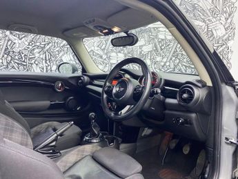 MINI HATCH 2.0 Cooper SD Hatchback 3dr Diesel Manual Euro 6 (s/s) (170 ps)