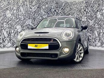 MINI HATCH 2.0 Cooper SD Hatchback 3dr Diesel Manual Euro 6 (s/s) (170 ps)