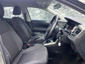 VOLKSWAGEN POLO 1.0 SE Hatchback 5dr Petrol Manual Euro 6 (s/s) (75 ps)